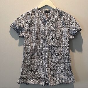 2/$20 Carole Little Black and White Patterned Short Sleeve Blouse Small S
